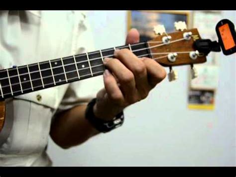 Ramlee's getaran jiwa being played on piano with rubato style. GETARAN JIWA - ukulele practice in Eb - YouTube