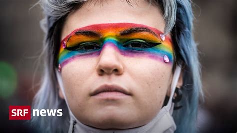 gewalt gegen lgbtiq erstmals sollen homosexuelle in italien explizit geschützt werden news srf