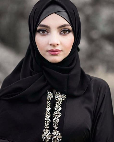 Salixat Kasumova Arabian Beauty Women Beautiful Hijab Muslim Women