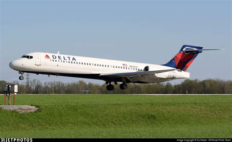 N982at Boeing 717 2bd Delta Air Lines Dj Reed Jetphotos