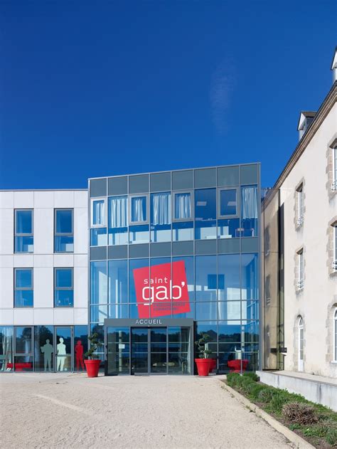 Ein verdächtiger hat sich der polizei gestellt und. CONSTRUCTION DU LYCÉE ST GABRIEL - St Laurent sur Sèvre