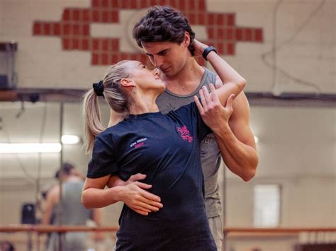 First Look Dirty Dancing West End Cast In Rehearsals London Theatre