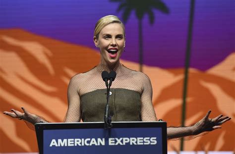 See more ideas about charlize theron, actresses, celebrities. Die US-Schauspielerin Charlize Theron ist in den Augen des ...