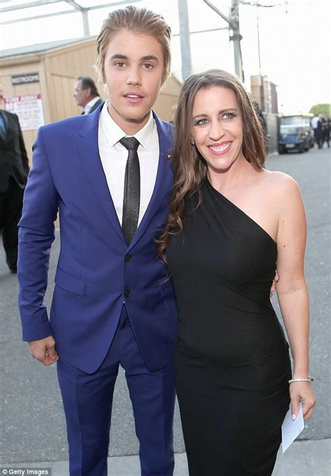 Justin Biebers Relationship With Mother Pattie On The Mend With Mother