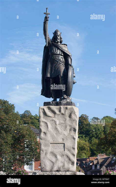 Bronze Statue By Hamo Thorneycroft Of King Alfred The Great In