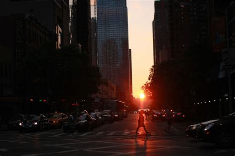 Manhattanhenge When The Sun Aligns With The Skyscrapers On Flickr