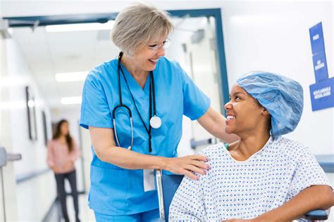 Guía Profesional De Enfermería Registrada Cómo Convertirse En Enfermera Registrada Enfermería