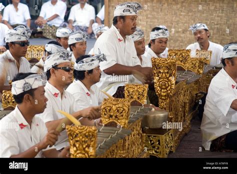Traditional Balinese Gamelan Musicians Bali Indonesia Stock Photo Alamy