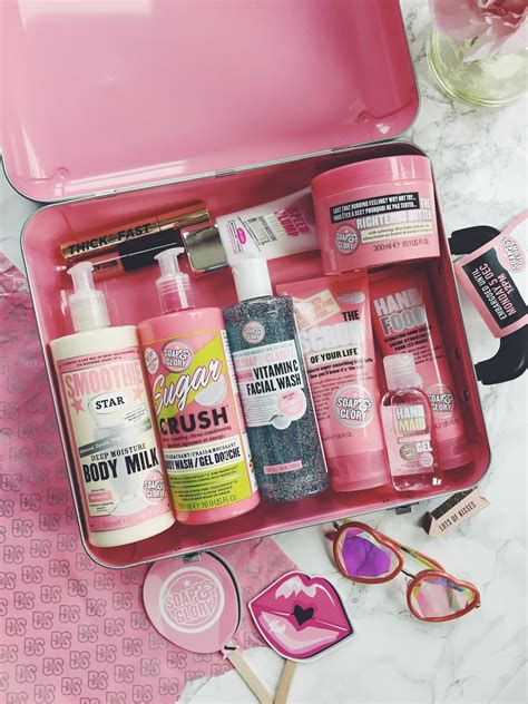 It's available in 6 shades. Soap & Glory 2016 Star Gift (Half Price at Boots ...