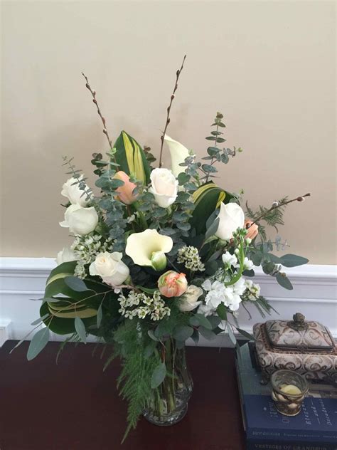 Vase Arrangements Sympathy Fleur Tatious Floral Design