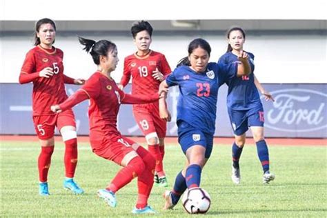 Xem lịch thi đấu bóng đá được vtc news cập nhật liên tục mới nhất hôm nay. Lịch thi đấu bóng đá hôm nay 26/11 nữ Việt Nam - nữ Thái Lan