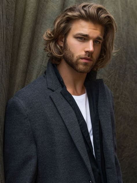 13 Gorgeous Long Hairstyles For Men That You Must Try In 2018