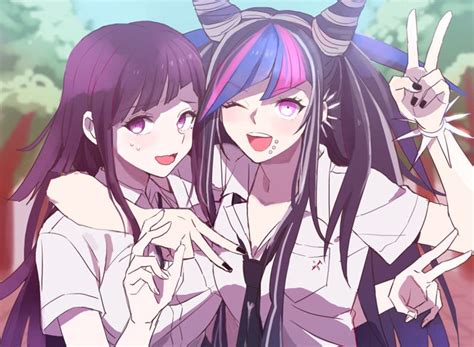 See more ideas about anime, anime best friends, besties. Mikan Tsumiki And Ibuki Mioda | Danganronpa, Danganronpa ...