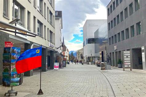 Wir entwickeln websites und online marketing strategien und setzen diese für dich um. Fürstliche Ferien in Liechtenstein: 10 Highlights in Vaduz