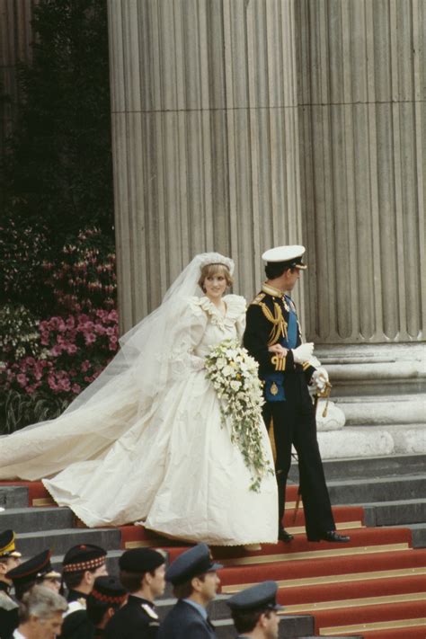 the story behind diana princess of wales s wedding dress and shoes british vogue