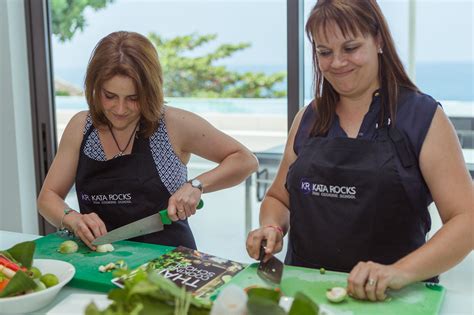 book at kata rocks thai cooking school with cookly