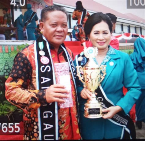 peringatan hkg pkk dan bbgrm di sambas sanggau meraih juara 1 pkk kkbpk kes tingkat kabupaten