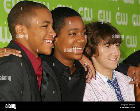Cast Of Everybody Hates Chris L R Tequan Richmond Tyler James