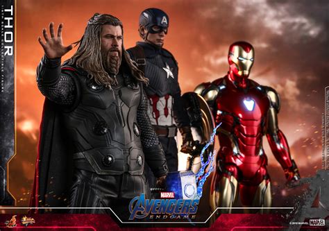 The english word thursday is named after the thor. Avengers: Endgame Thor and Hulk Figures by Hot Toys - The ...