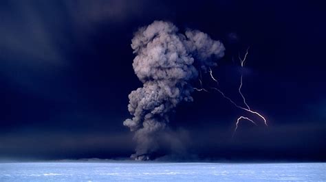 Volcano Lightning Grimsvotn Iceland Jon Einarsson Gustafsson