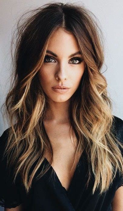 If you're looking for a subtle way to shake up your hair color for fall, put these ombre hair ideas on your list … can let … it's never too early (or too late) to think about a fall hair color change for 2019 … or just want a subtle change to. 37 Hair Colour Trends 2019 for Dark Skin That Make You Look Younger - Hair Colour Style