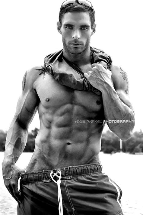 Derron Mclaury Fitness Model And Pro Bodybuilder © Luisrafael4photos