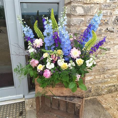 Folly Farm Wedding Flowers Bristol Wedding Florist Inexpensive