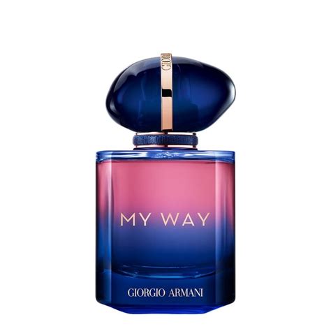 Sydney Sweeney Giorgio Armani My Way Parfum Fragrance Interview Lupon