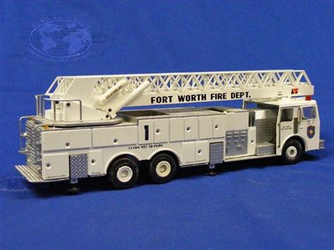 Buffalo Road Imports Lti 100 Ladder Truck White Fort Worth Fire