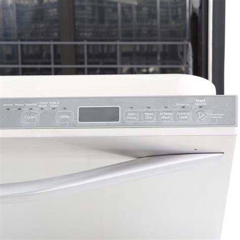 Whirlpool Gold 48 Decibel Top Control 24 In Built In Dishwasher