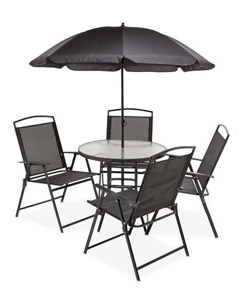 We do love it when the sun arrives, when we can finally get out and enjoy our gardens and there's something very relaxing about alfreso dining. Garden table with umbrella and 4 chairs | in Stockport ...