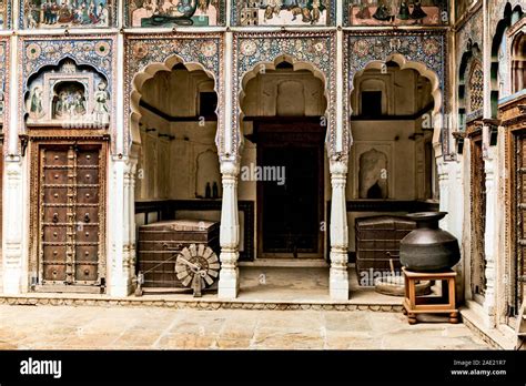 Courtyard Goenka Haveli Museum Dundlod Shekhawati Rajasthan India