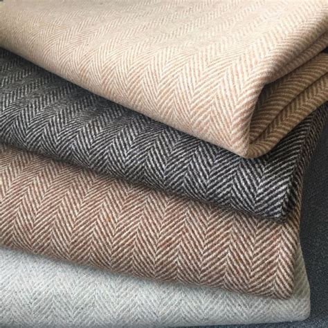 80 Wool Double Sided Herringbone Fabric Pattern Woolen Cashmere Coat