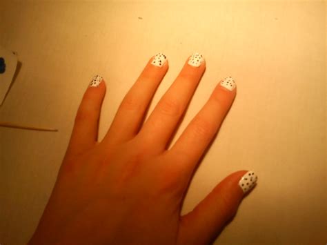 Daisy & Minnye créa' nails.: Nail-art n°3 : Points. Points. Points
