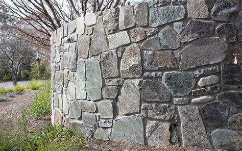 Retaining Walls What You Need To Know Out And About Landscaping
