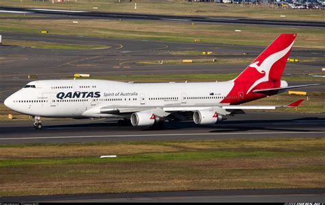 Boeing 747 438er Qantas Aviation Photo 5680487