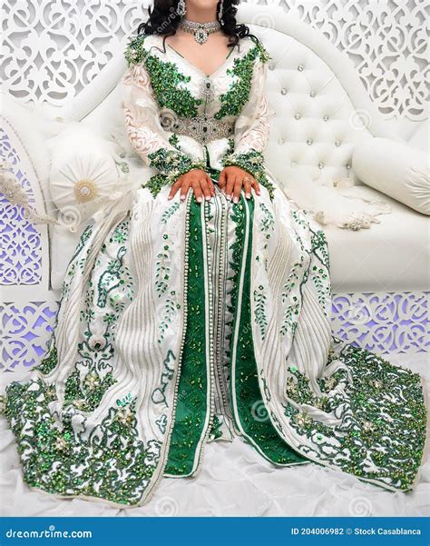 Moroccan Bride Dress Wedding Traditions In The Maghreb Stock Photo
