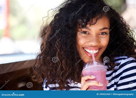 Close Up Beautiful Young Woman Drinking Smoothie Stock Image Image Of Diet Fruit 109422445