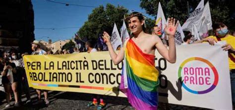 Legge Mancino Può Punire Blasfemia Gay Pride Cerrelli Ddl Zan