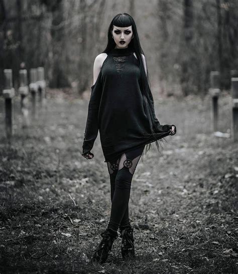 Model Mua Obsidian Kerttu Outfit Killstar Welcome To Gothic And
