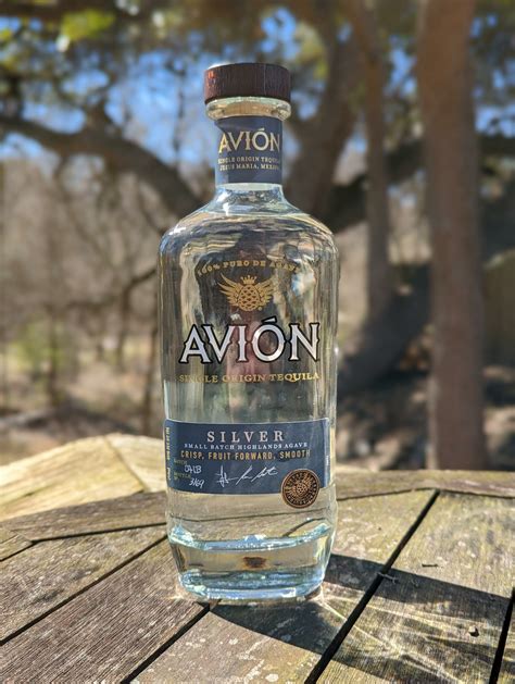 Review Avion Silver Tequila Thirty One Whiskey