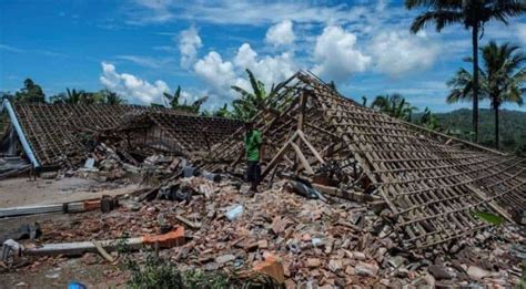 66 Magnitude Quake Hits Off Indonesias Sumatra Usgs World News