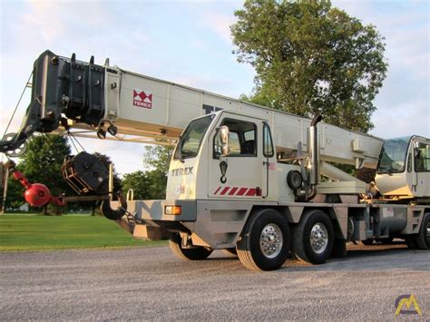 Terex T 560 60 Ton Telescopic Boom Truck Crane For Sale Hoists