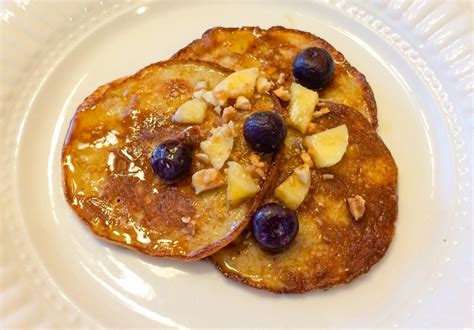 Delicious Gluten Free Flourless Banana Pancakes — Metanoia Living