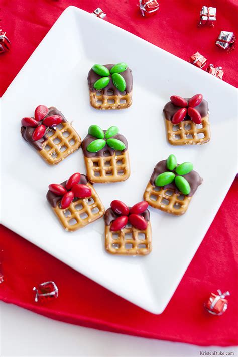 Christmas Present Pretzel Treats Fun Christmas Treats For Neighbors