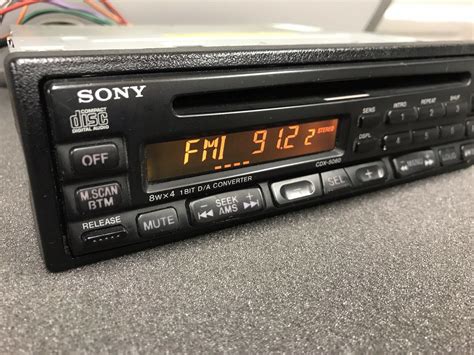 Old Sony Car Radio Stereo Cd Player Model Cdx 5060 Retro