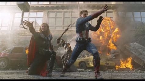 Marvel Avengers Assemble Captain America And Thor In Battle