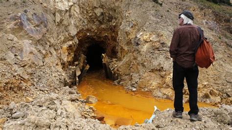 Ticking Time Bombs Abandoned Us Mines Posing Toxic Spill Dangers