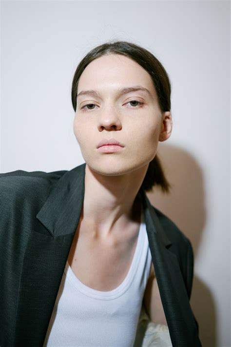 Olesia Bazanova Milan Img Models
