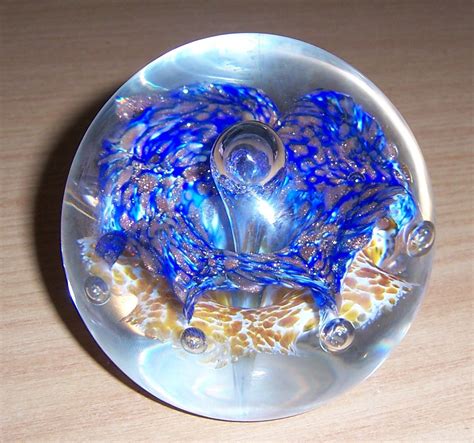 Large Glass Paperweight Caithness Limited Edition 493 750 Aventurine Gold Leaf Ebay Glass
